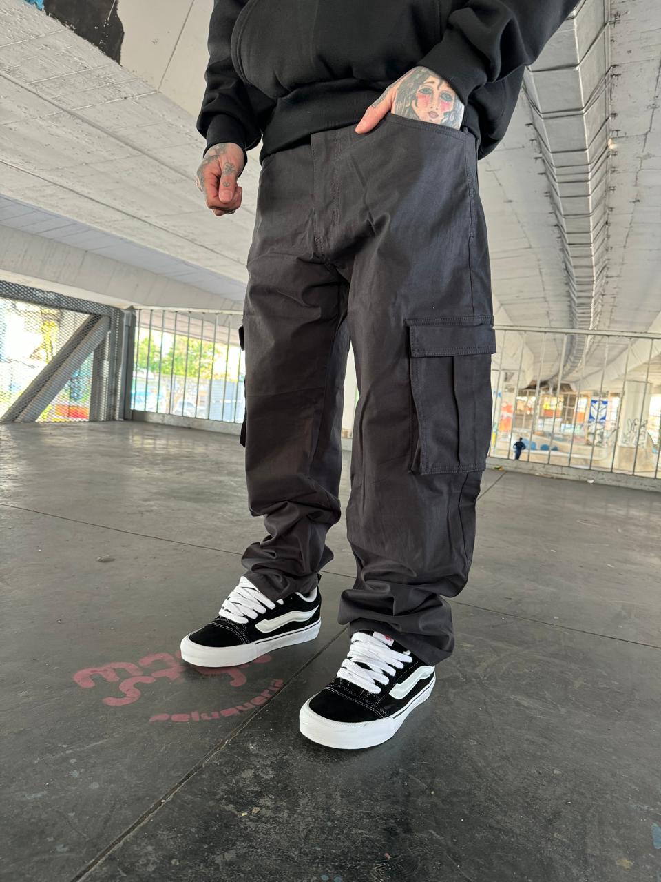 CARGO RECTO MOM