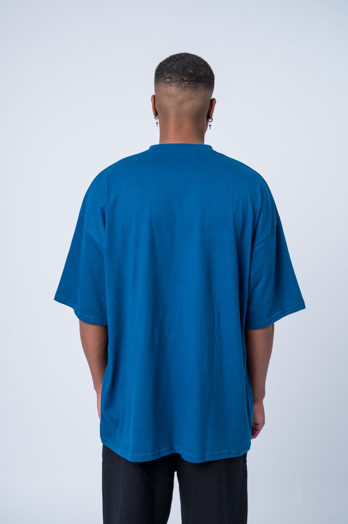 REMERA ALIVE