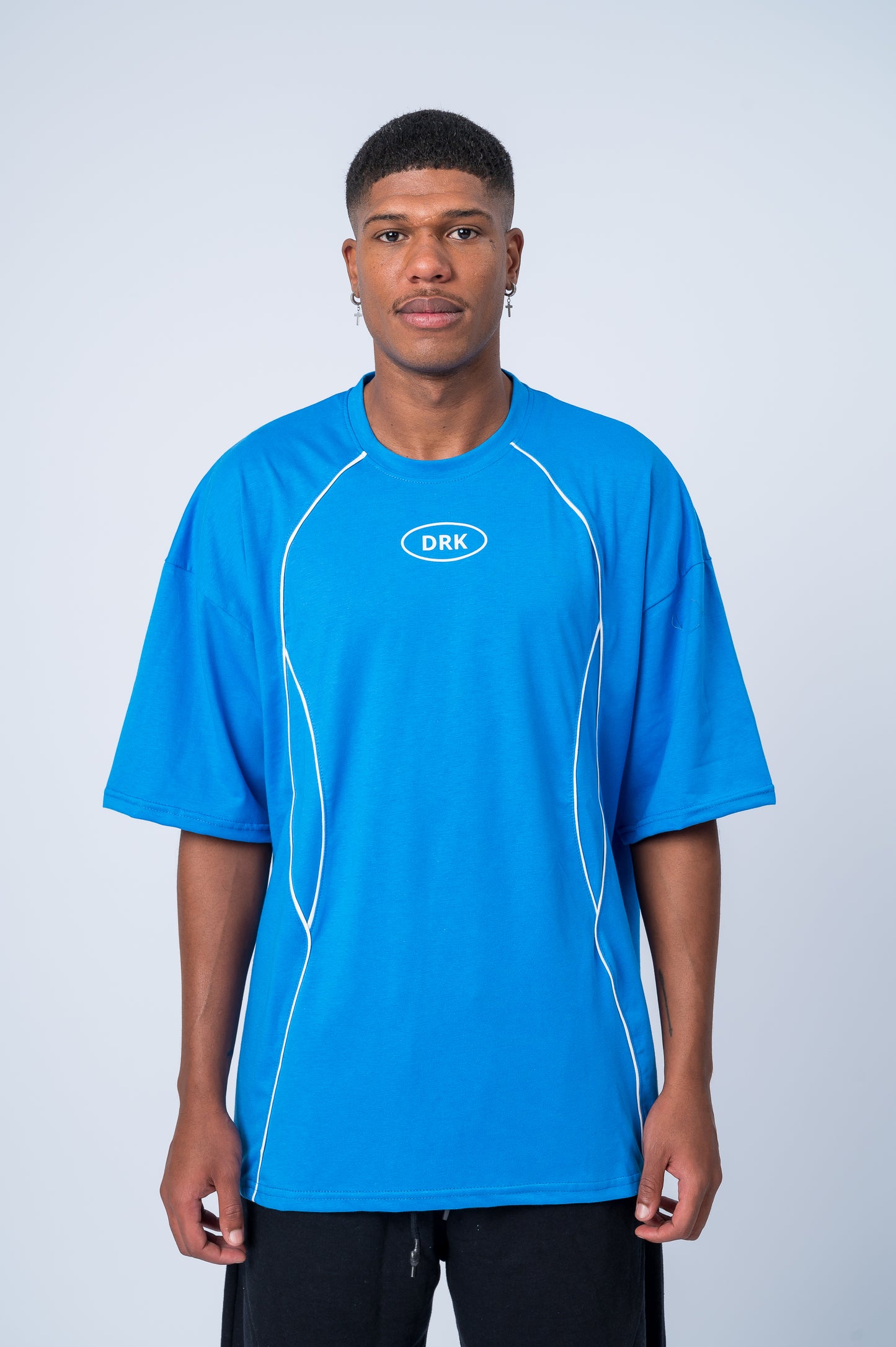 REMERA ALIVE