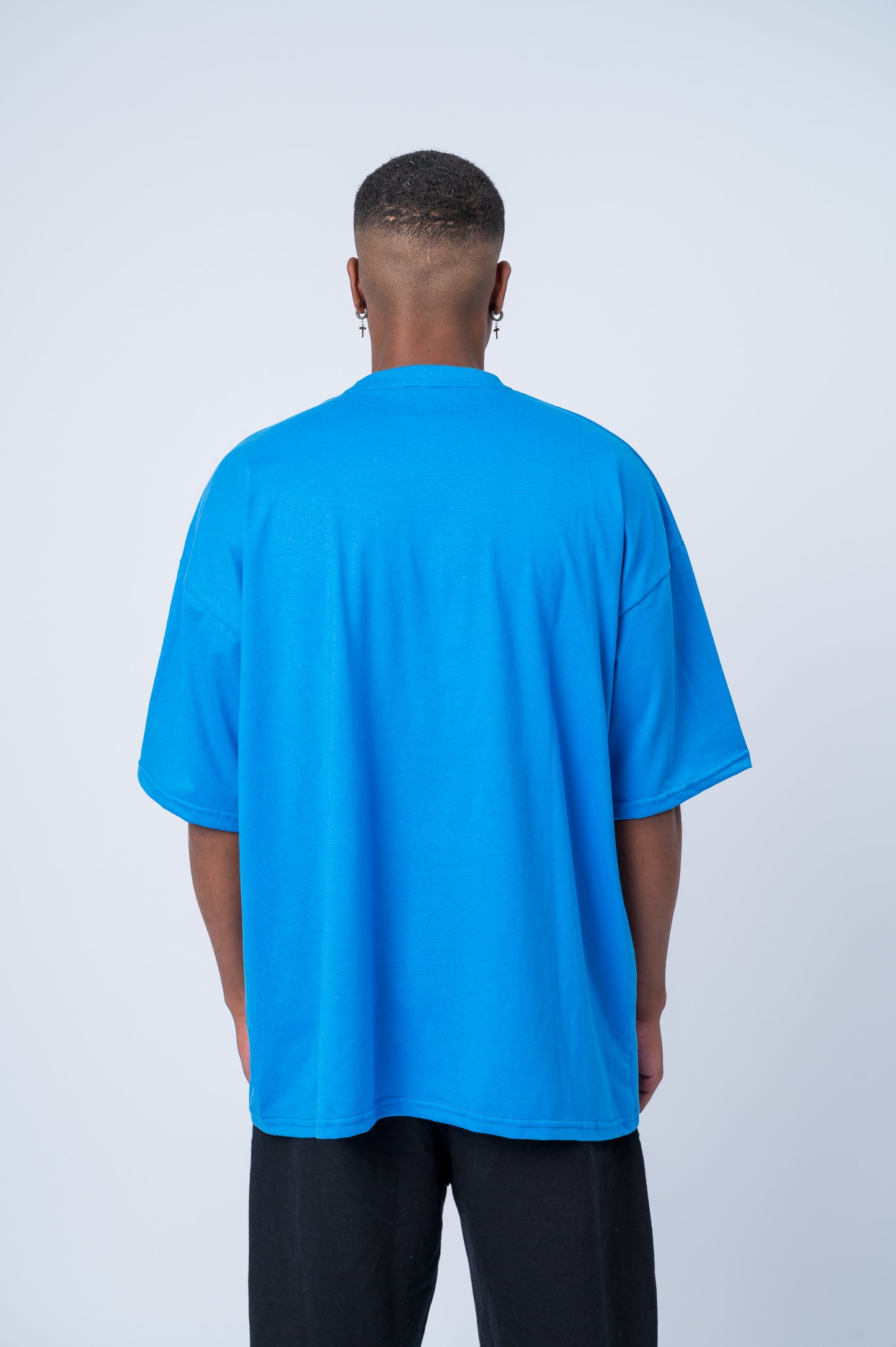REMERA ALIVE
