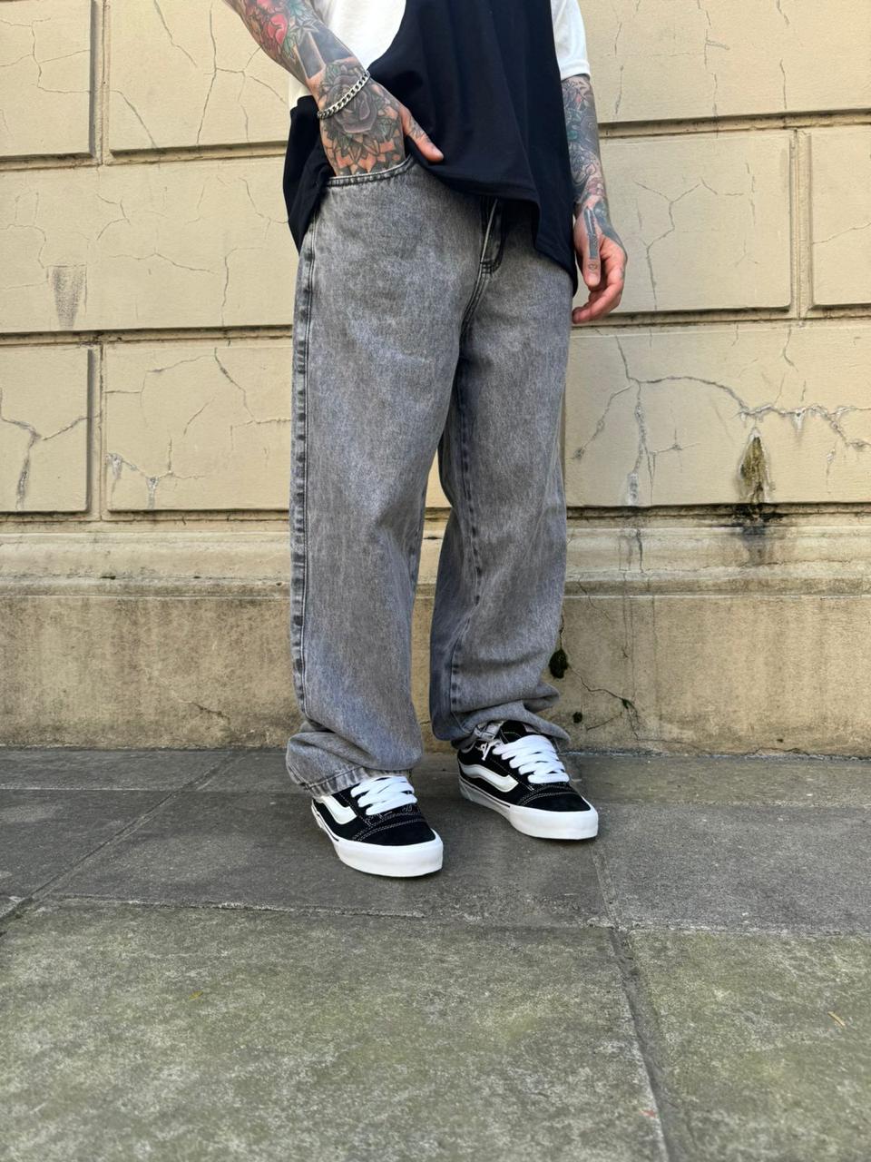JEAN MOM BLACK